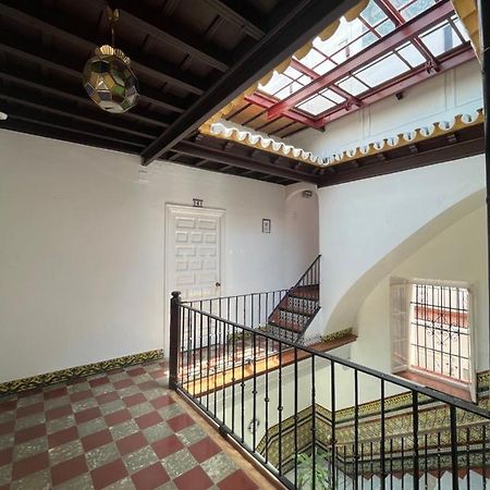 Hostal Atenas Севилья Экстерьер фото