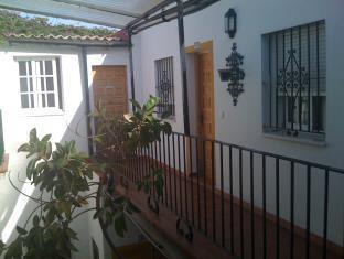 Hostal Atenas Севилья Экстерьер фото