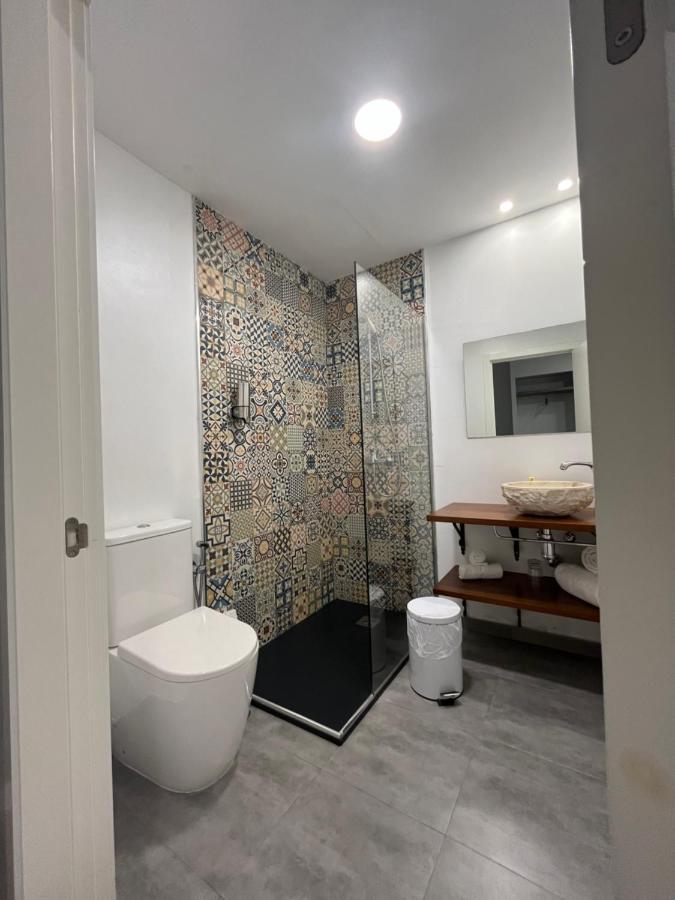 Hostal Atenas Севилья Экстерьер фото
