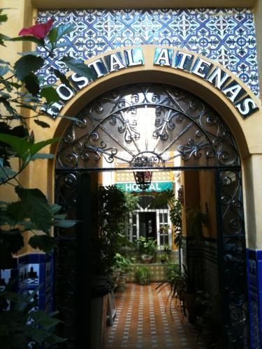 Hostal Atenas Севилья Экстерьер фото